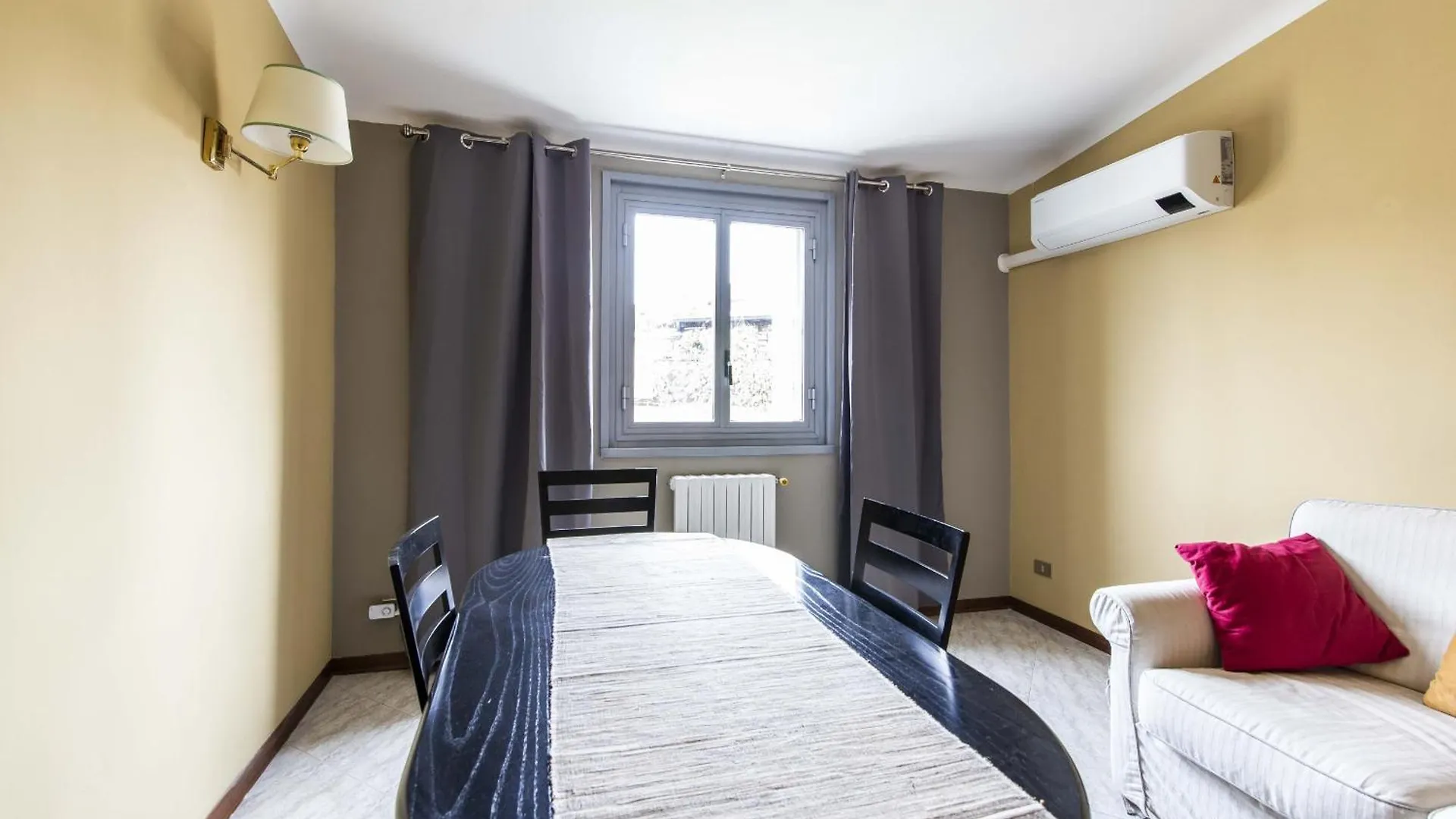 Appartement Castelfidardo 8 à Milan