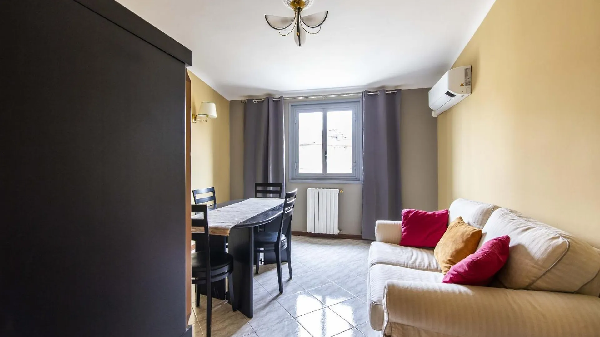 Appartement Castelfidardo 8 à Milan