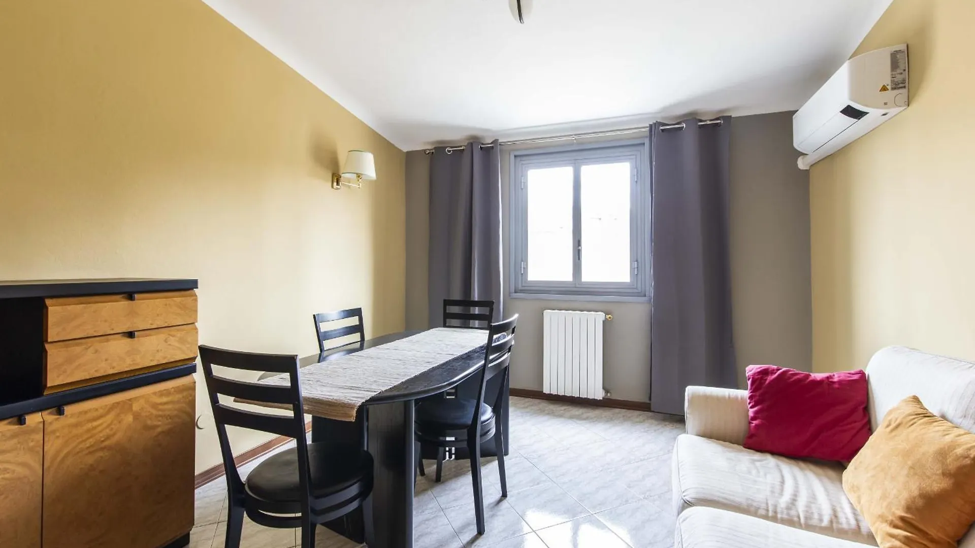 Appartement Castelfidardo 8 à Milan